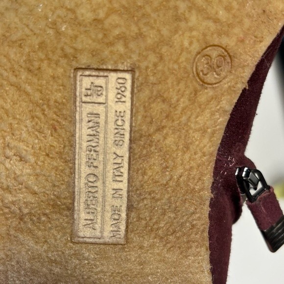 Alberto Fermani Burgundy Suede Ankle Boots 39 - Picture 9 of 10